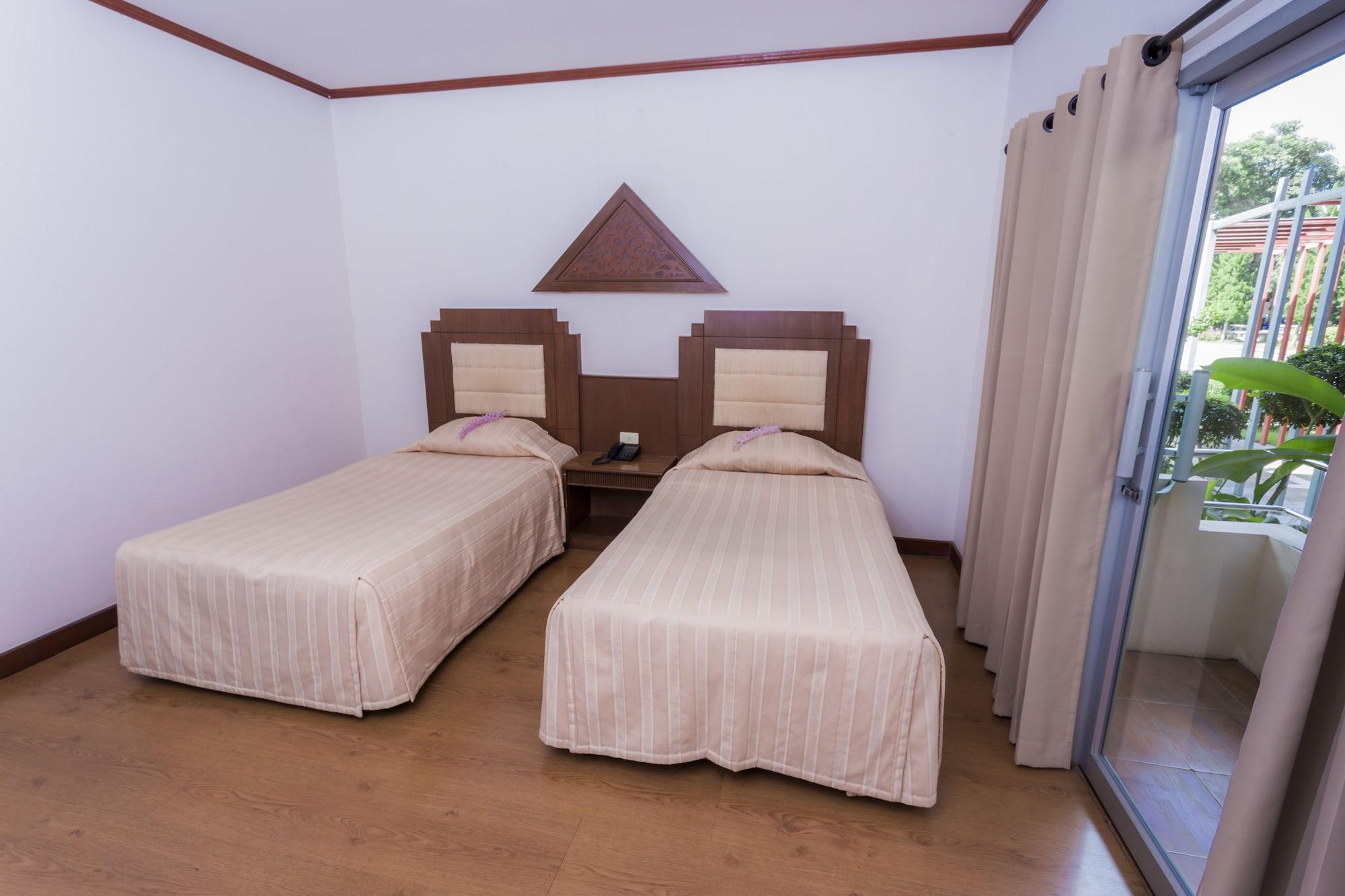 Pimann Inn Hotel Чианг Рай Екстериор снимка